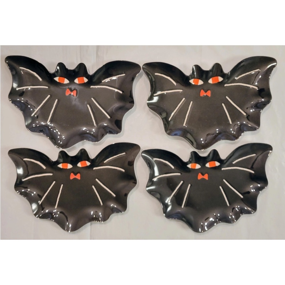 4 ct Hyde & Eek Melamine Bat Side Plates Halloween Black Figural Appetizer Set
